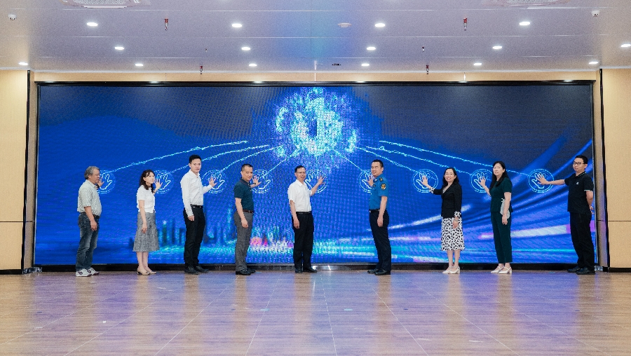 90615a34565dd56b751089ae092ec36_副本.jpg